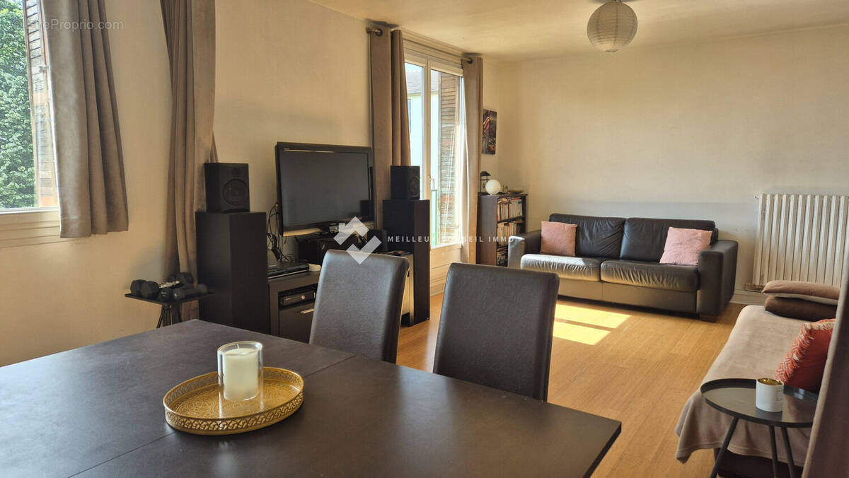 Appartement à THORIGNY-SUR-MARNE