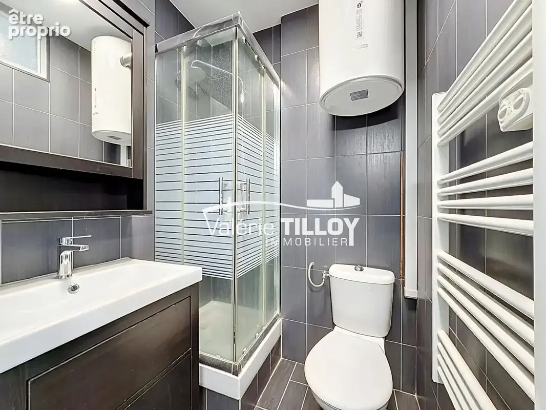 Place Hoche à Rennes - appartement T2  de 28m² proche métro - photo 5