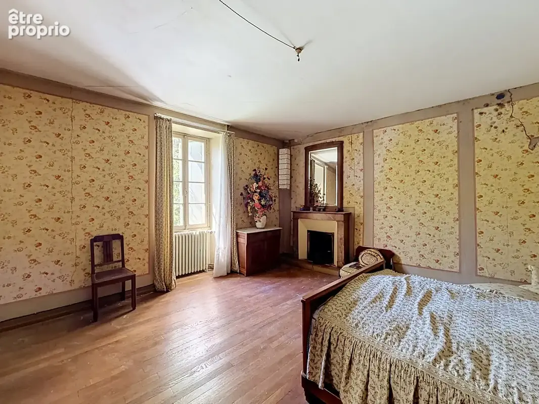 Belle maison de caractère à rénover proche commerces - photo 15