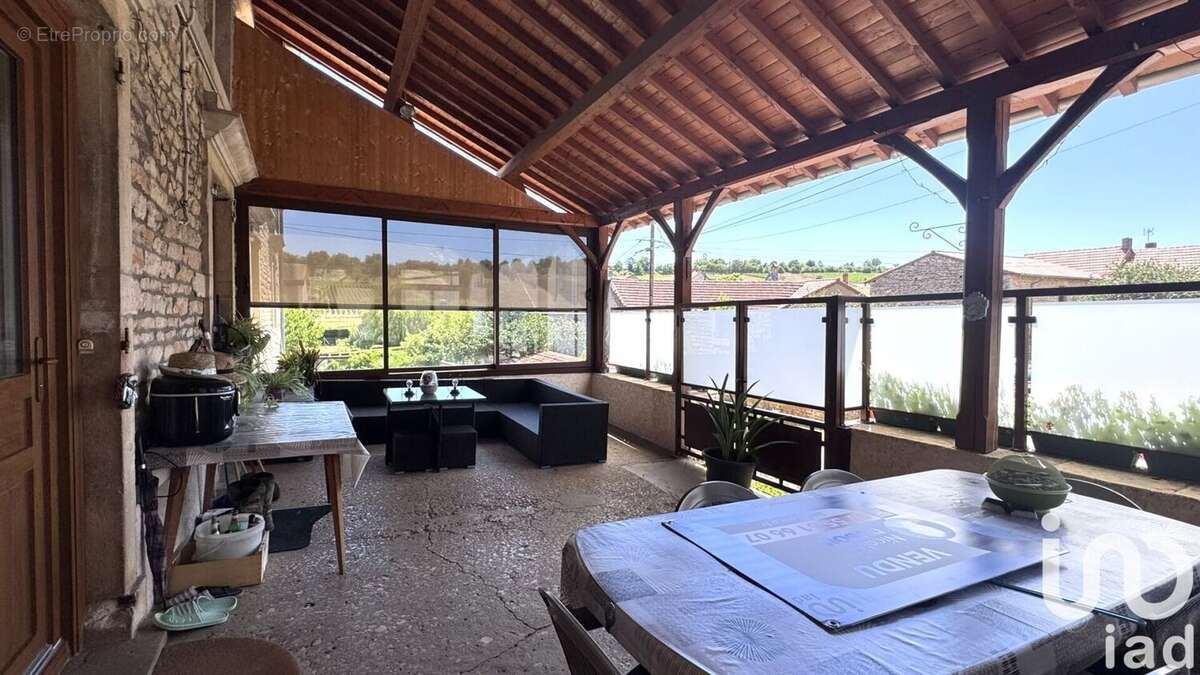 Photo 5 - Maison à OZENAY