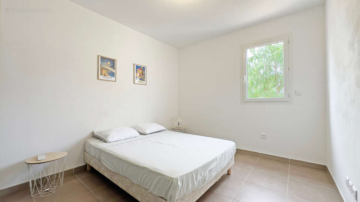 Appartement à CARQUEIRANNE