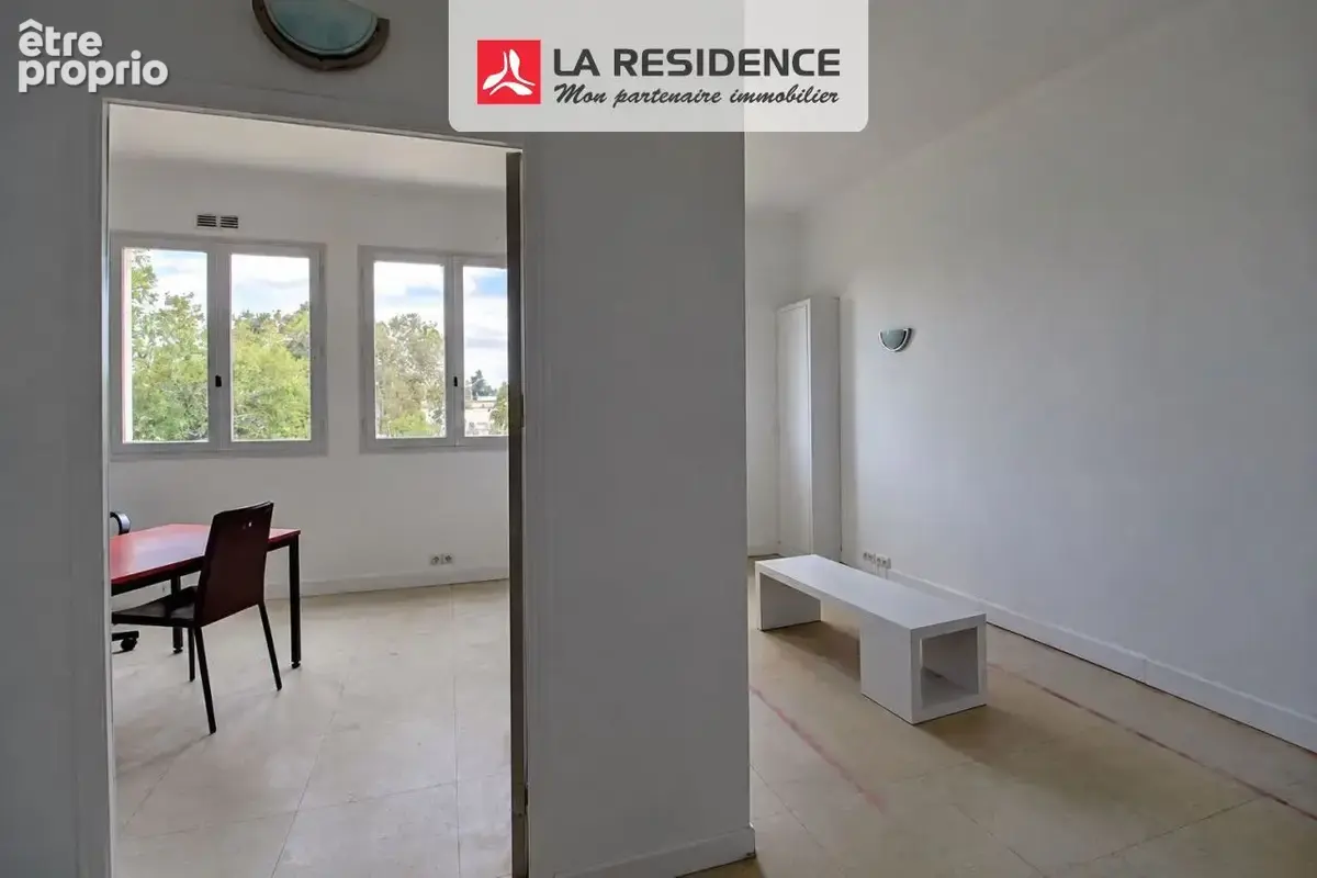 Commerce 105 m² à vendre à Les Mureaux (78130) - photo 2