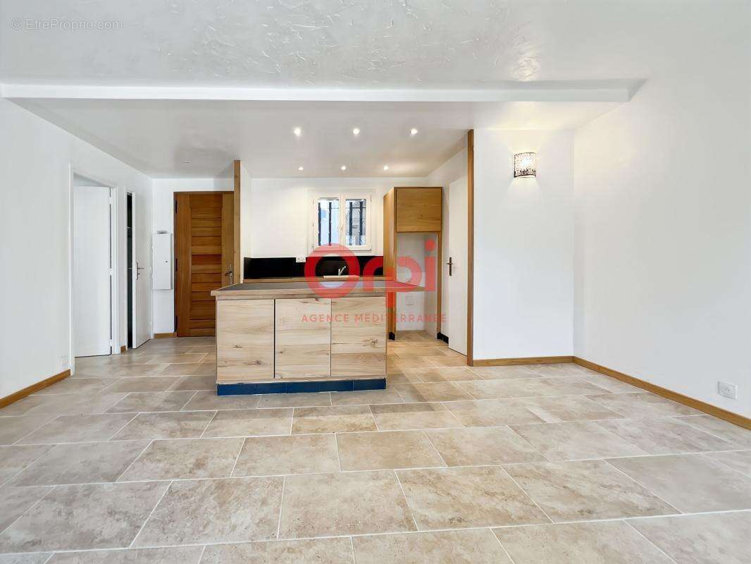 Appartement à PLAN-DE-LA-TOUR