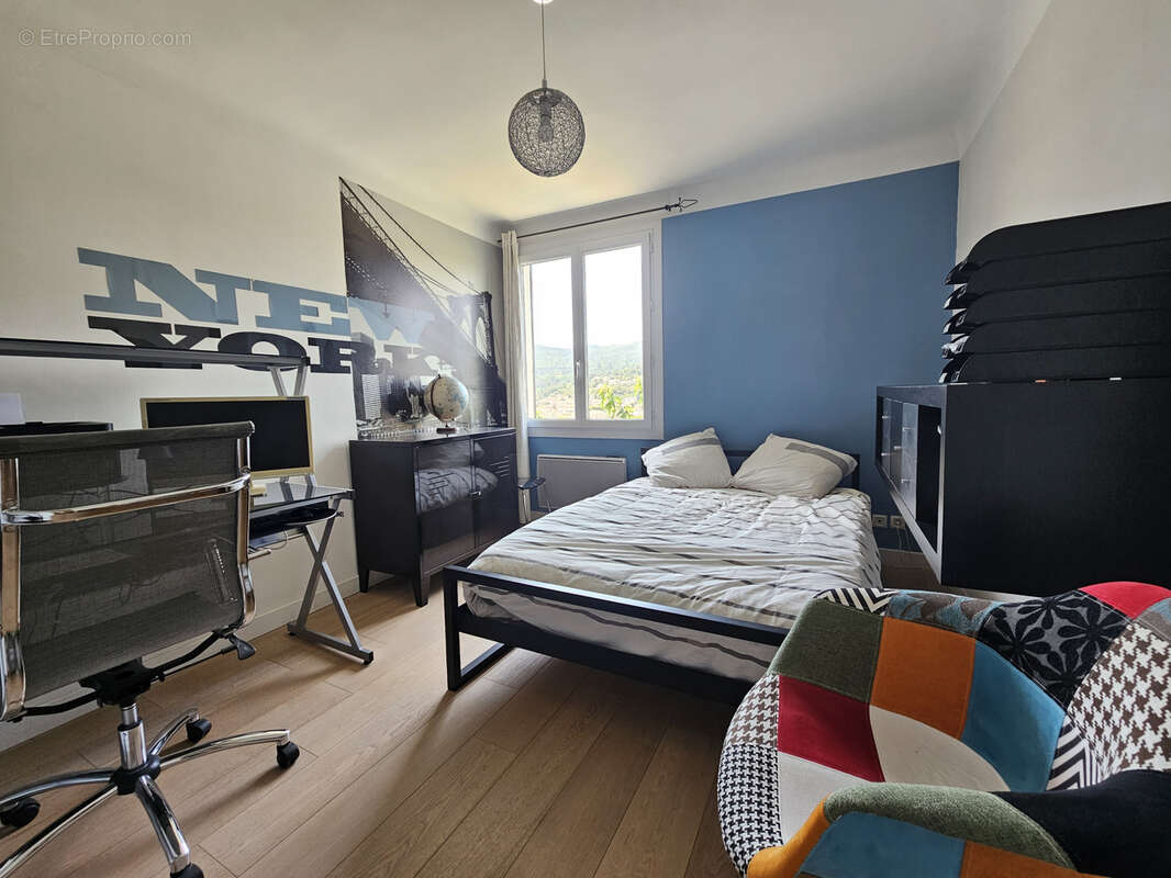 Luberon, Apt belle maison de 130 m2 avec magnifique vue panoramique, bassin et jardin. - photo 10