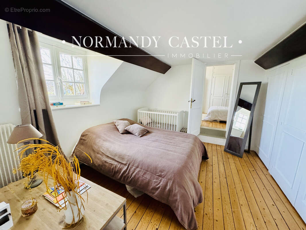 Maison à PENNEDEPIE