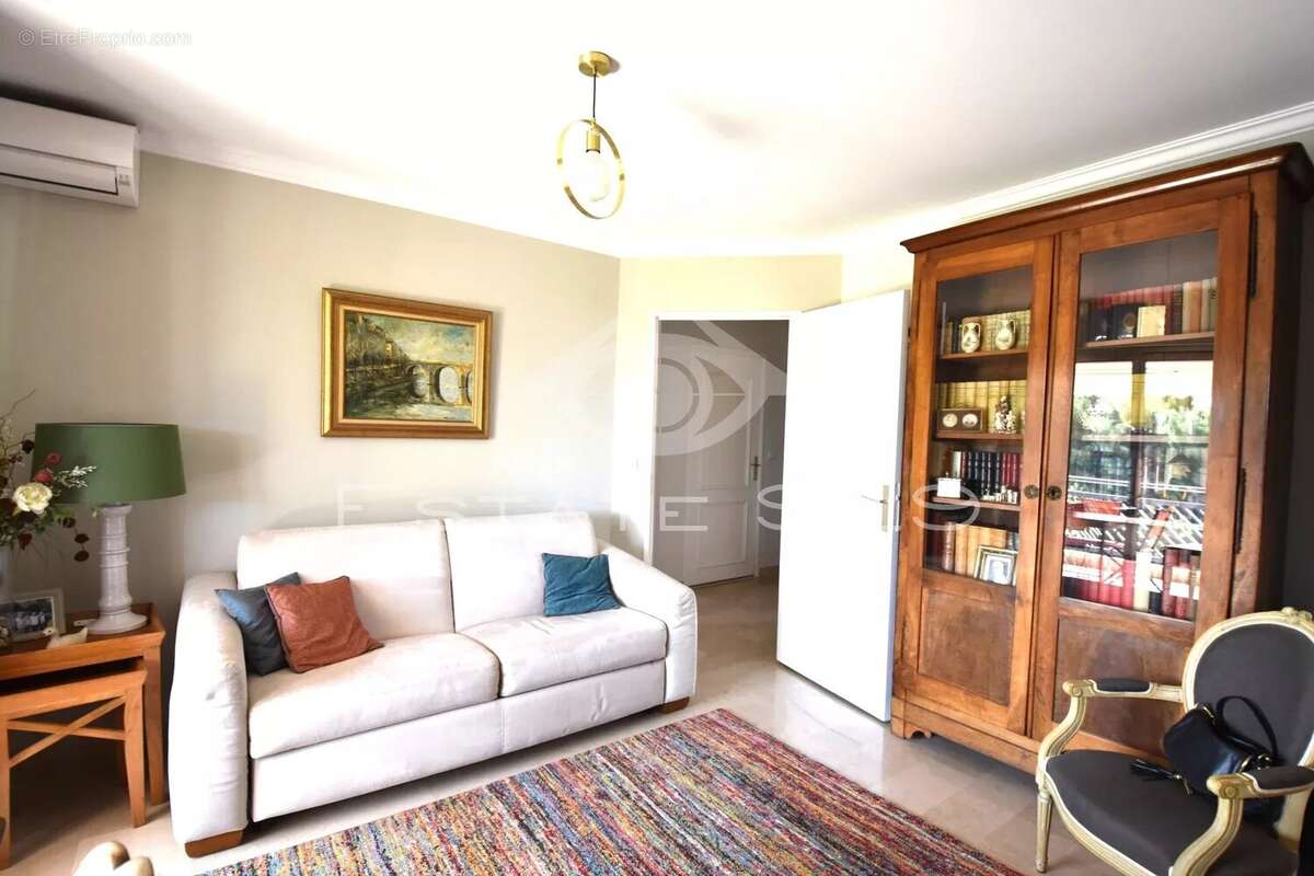 3/4 pieces 95,40 m² - piscine -tennis - golf - photo 10