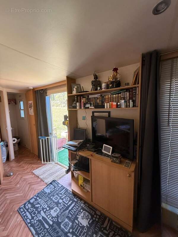 Bungalow 22 M2, deux chambres, su 410m2 de terrain, village proche de Durban - photo 18