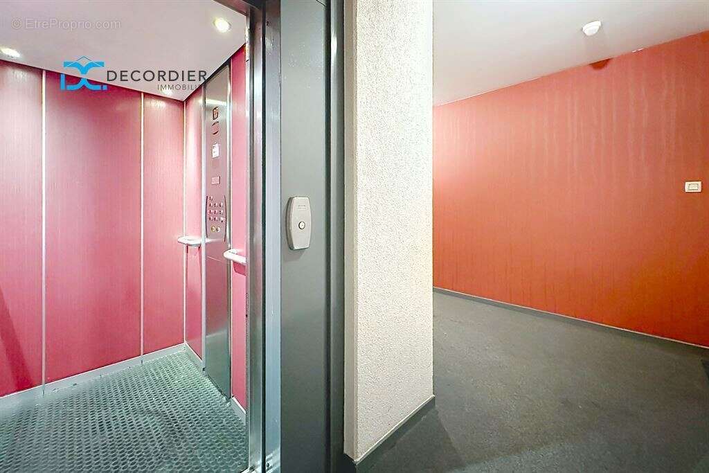 Appartement à EVIAN-LES-BAINS