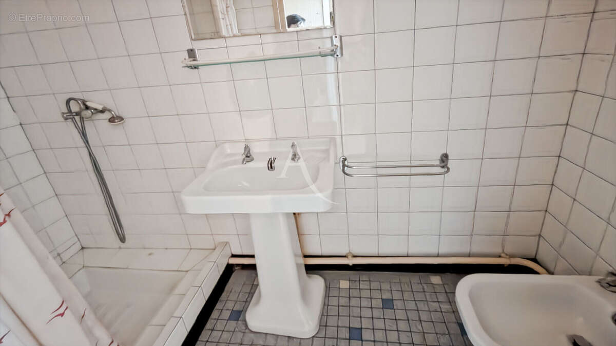 Maison à SAUVETERRE-LA-LEMANCE