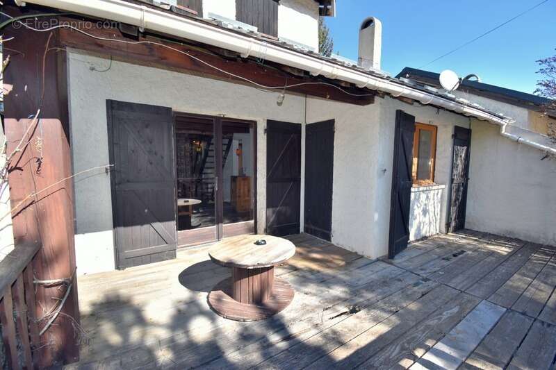 Maison à LE VERNET