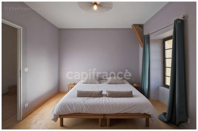 Maison de bourg avec piscine et jacuzzi – Saint-Martial-de-Nabirat (24250) - photo 6