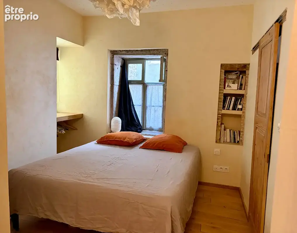 2 pièces 39 m 2 avec balcon 1 er étage  meublé hyper centre - photo 10