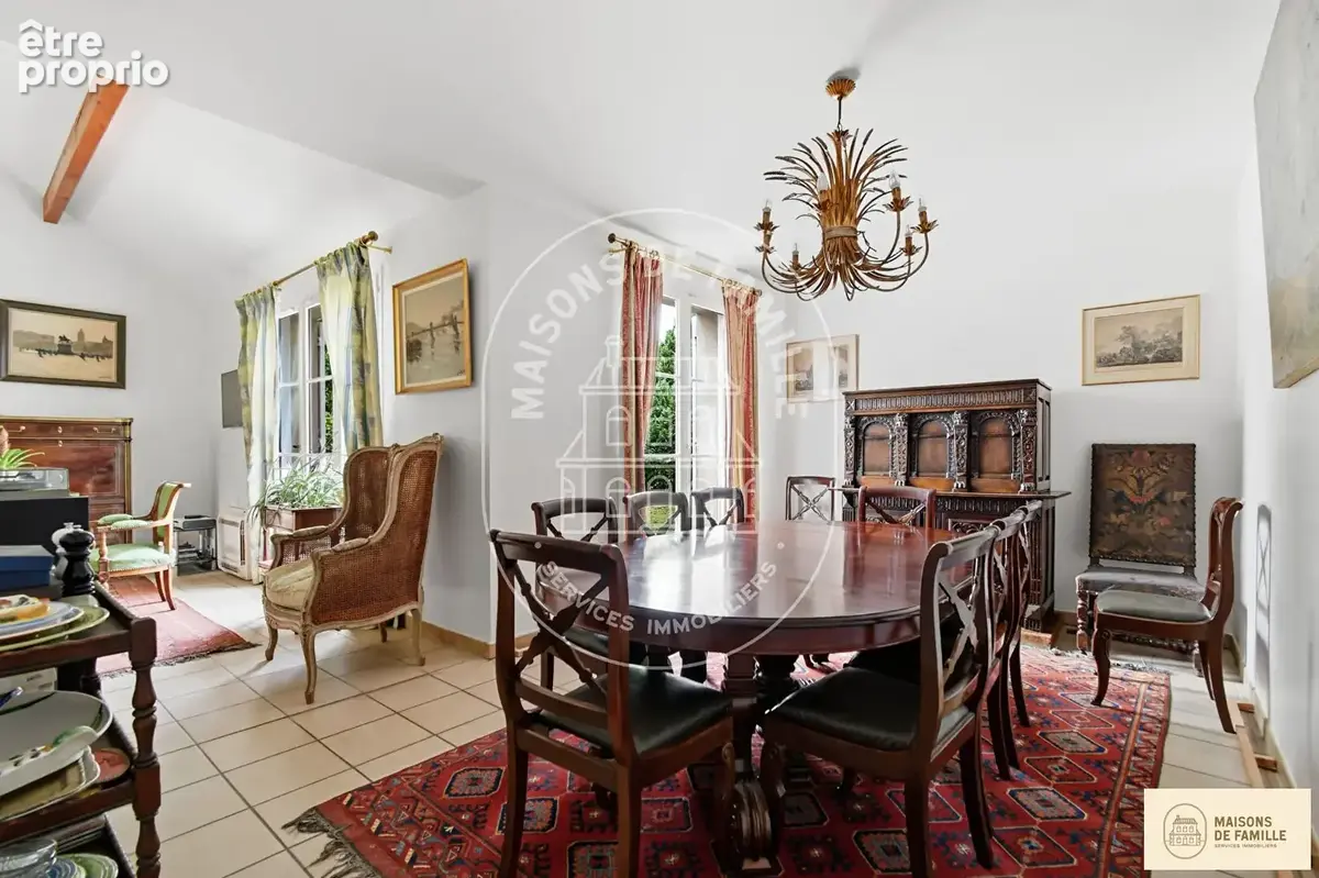 Valérie - Maison à vendre à Noisy Le Roi - photo 7