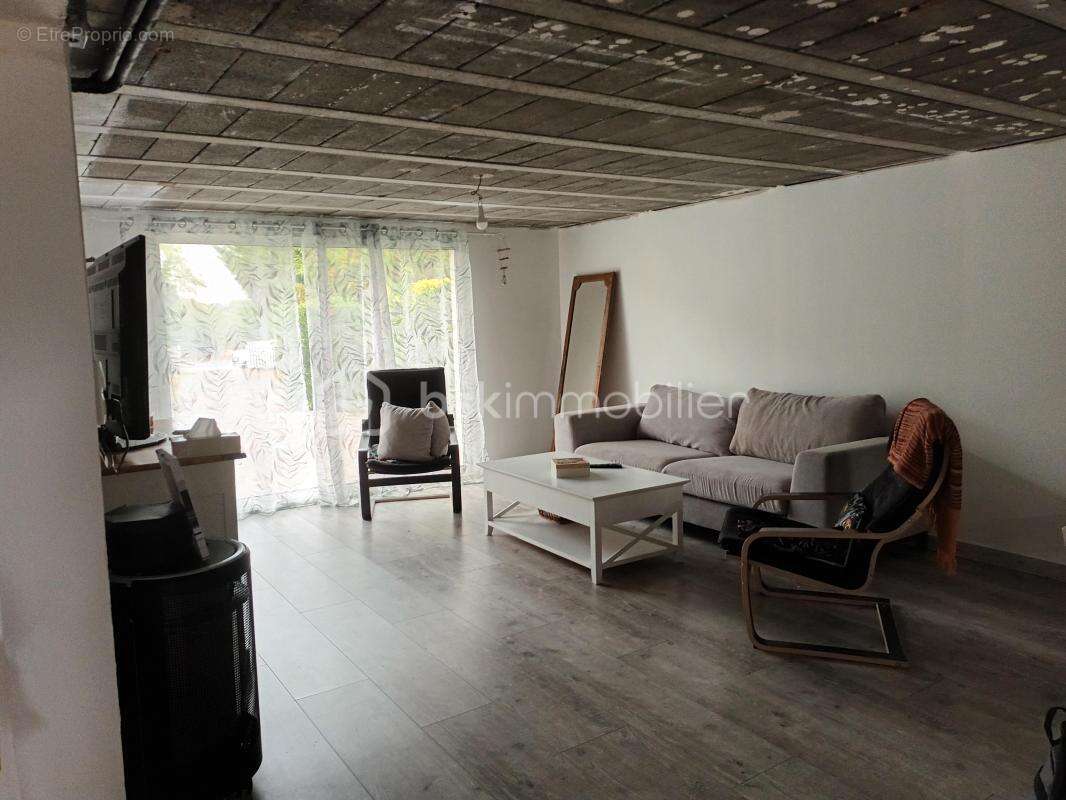  Maison 4 chambres avec terrain arboré de 1 548 m² – À 5 min de Saint-Jean-d'Angély - photo 14