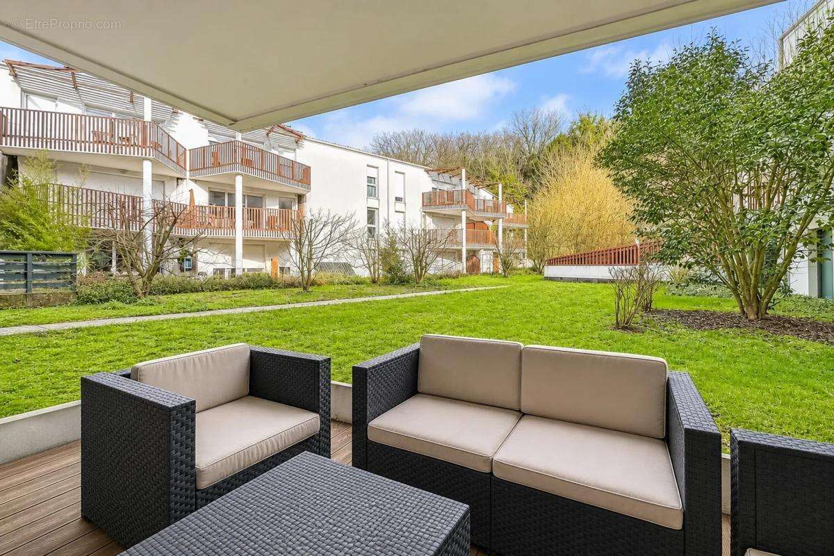 Charmant T2 avec terrasse à Cenon - photo 6