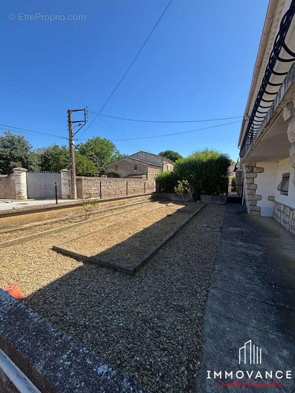 Maison 113 m² à Lunel  - photo 3