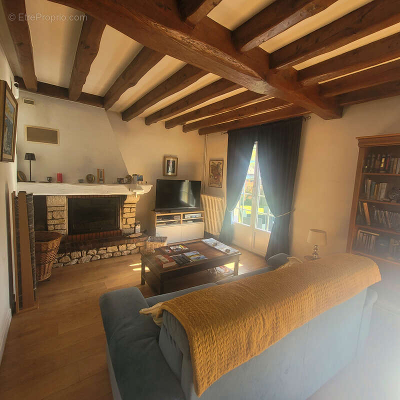 Maison à CIVRY-LA-FORET