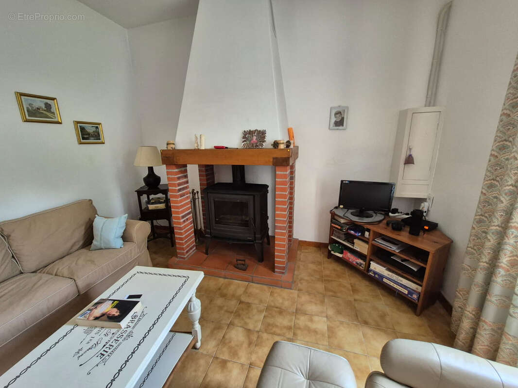 Maison à LA REDORTE