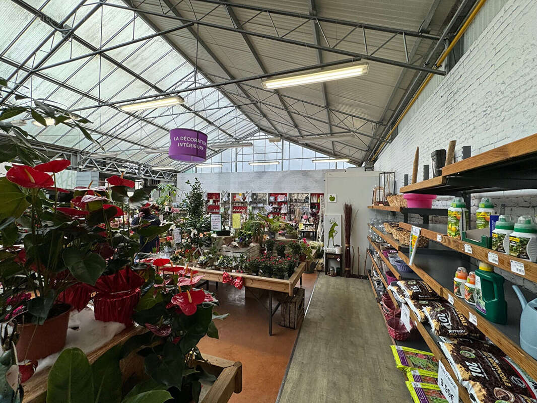 Commerce à LA LANDE-PATRY