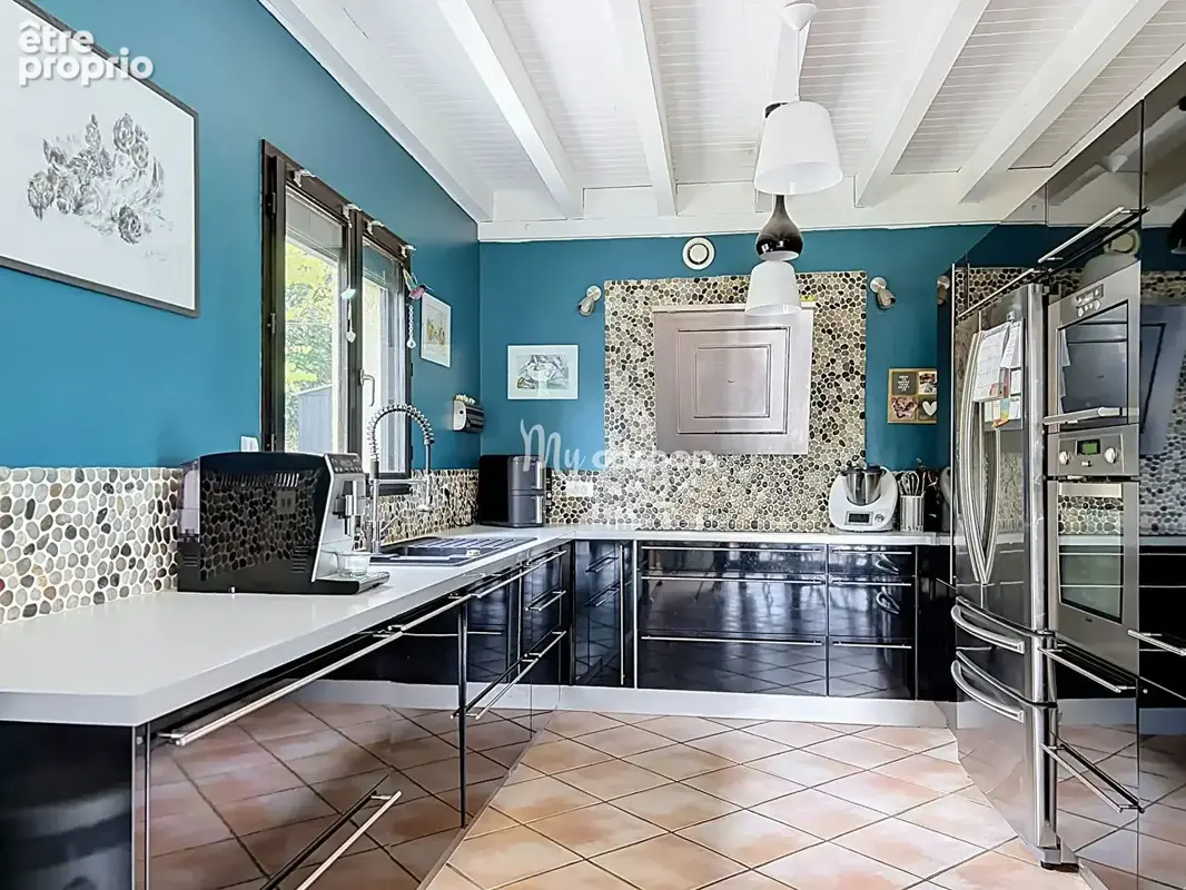 Maison - T5 - 172 m² - photo 9