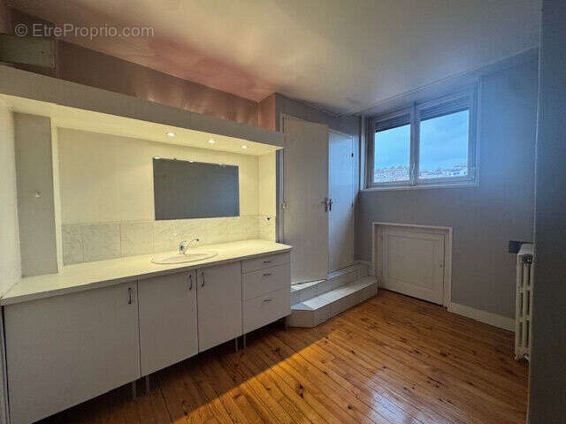 Photo 2 - Appartement à SAINT-ETIENNE