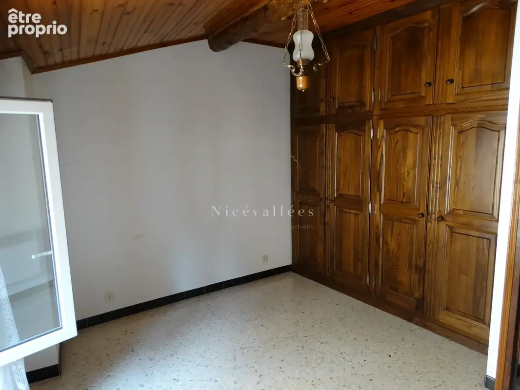 Jolie maison de village sise sur la commune de Bonson - photo 7