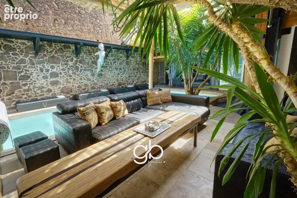 À vendre en exclusivité   propriété d’exception de 507 m2 avec espace bien-être et maison d’hôtes -  agde (34300) - photo 3
