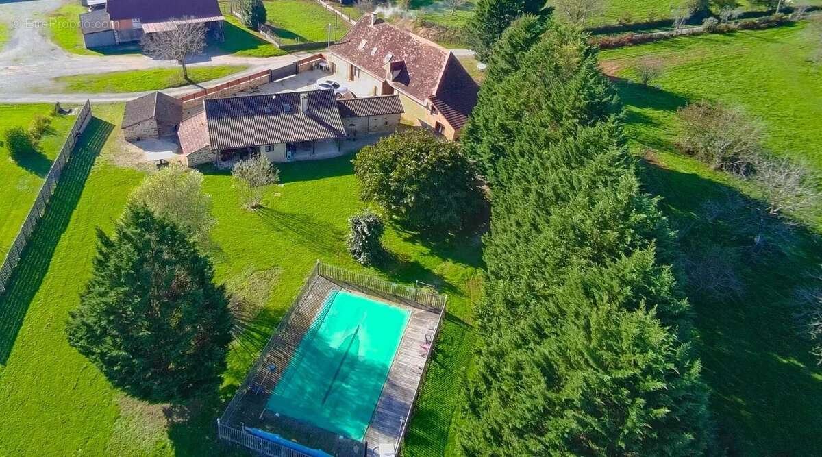 Deux maisons périgourdines en pierre avec dépendances, piscine et terrain. - photo 21