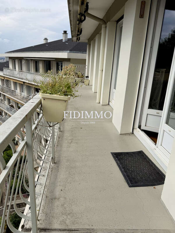 Appartement à CHENNEVIERES-SUR-MARNE