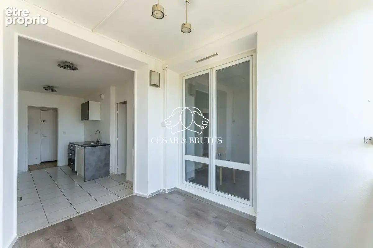 Appartement 4 pièces 78 m² à vendre à Vaulx-En-Velin (69120) - photo 5