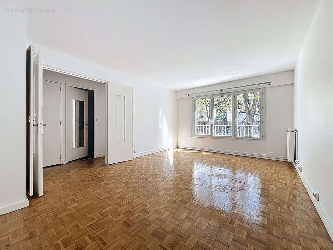 Appartement à RUEIL-MALMAISON