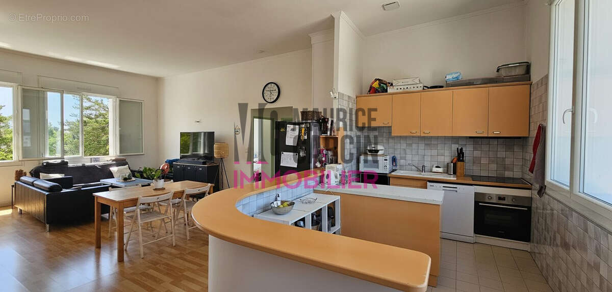 Appartement 88 m² à L'isle-Sur-La-Sorgue  - photo 4