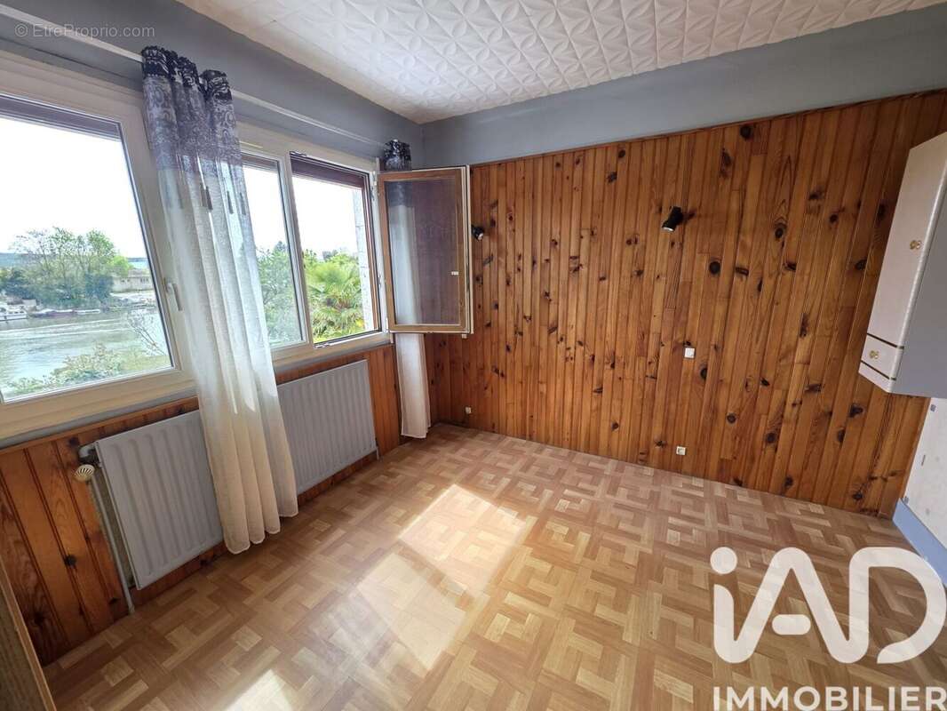 Photo 3 - Maison à JUZIERS