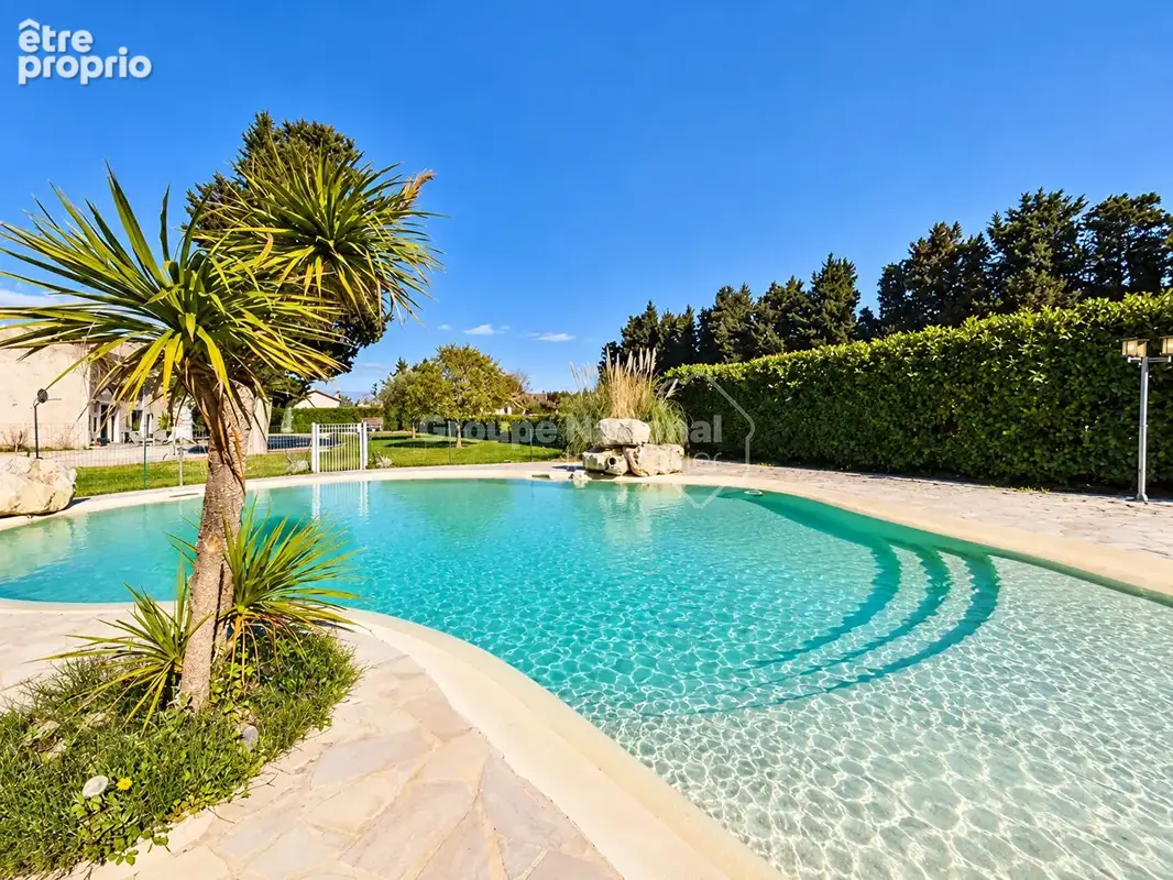 Mas provençal de caractère à rénover, fort potentiel, piscine, gîte et appartement à Châteaurenard - photo 13