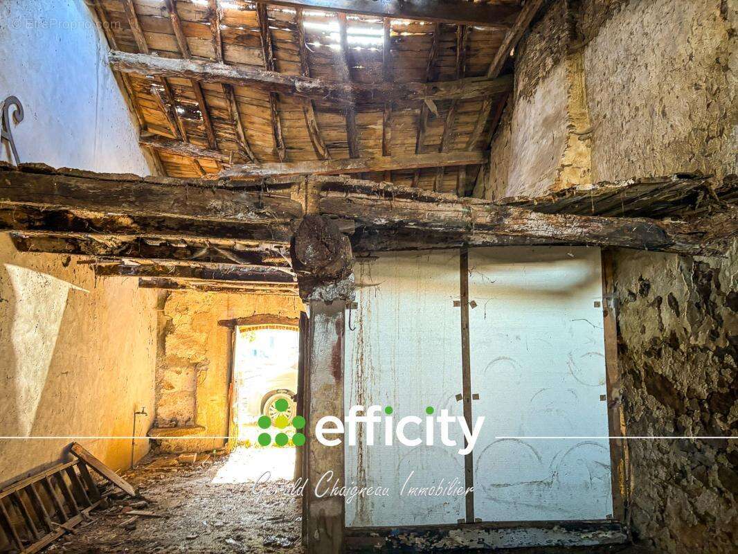 Maison 83 m² à Saint-Lumine-De-Coutais  - photo 6