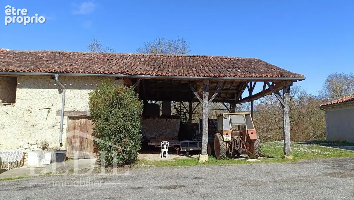 Maison en Pierre de 145m2 à rénover - photo 4