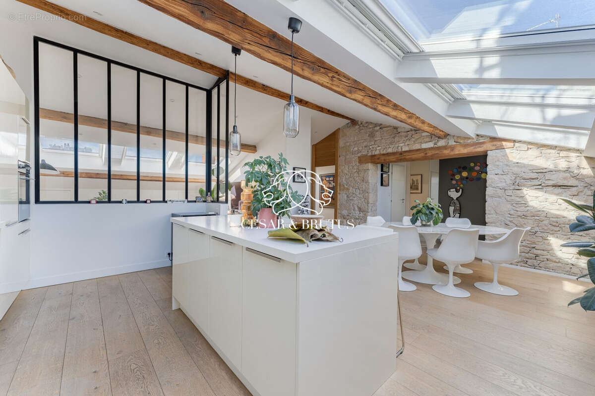 Appartement à LYON-6E