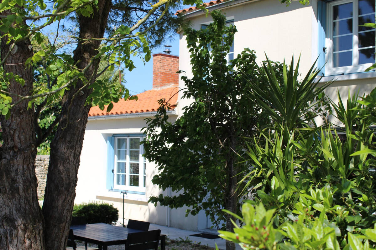 Maison à CHAILLE-LES-MARAIS