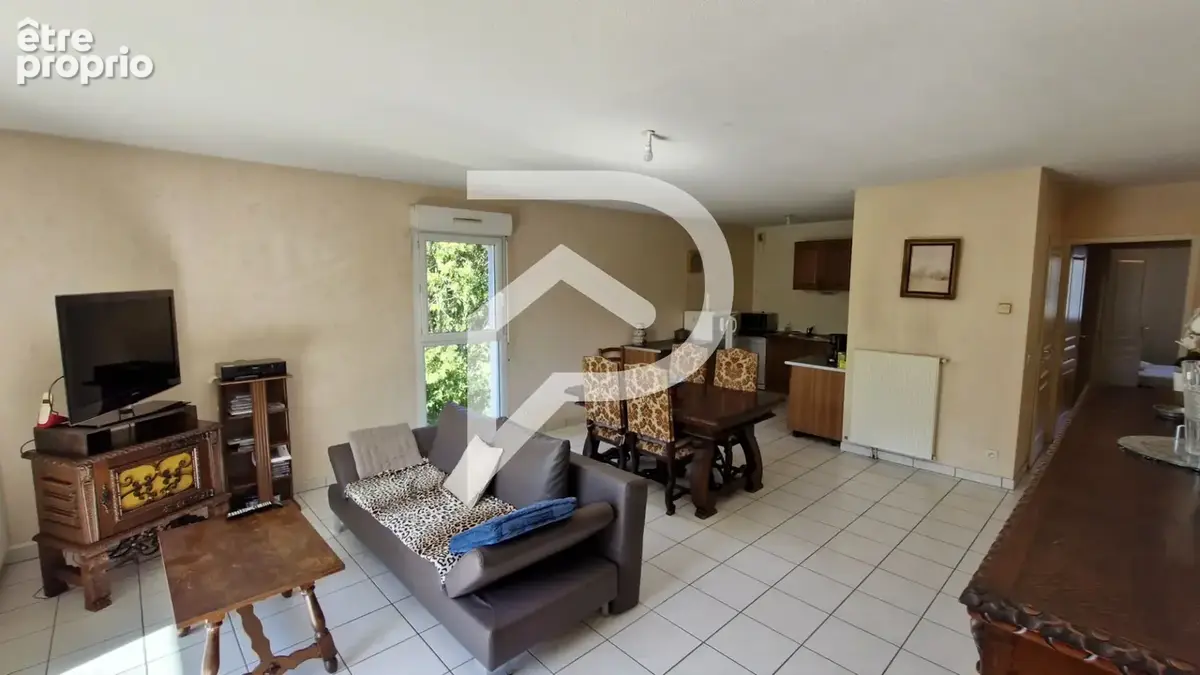 Appartement 3 pièces 77 m² avec ascenseur et parking, centre ORTHEZ - photo 3