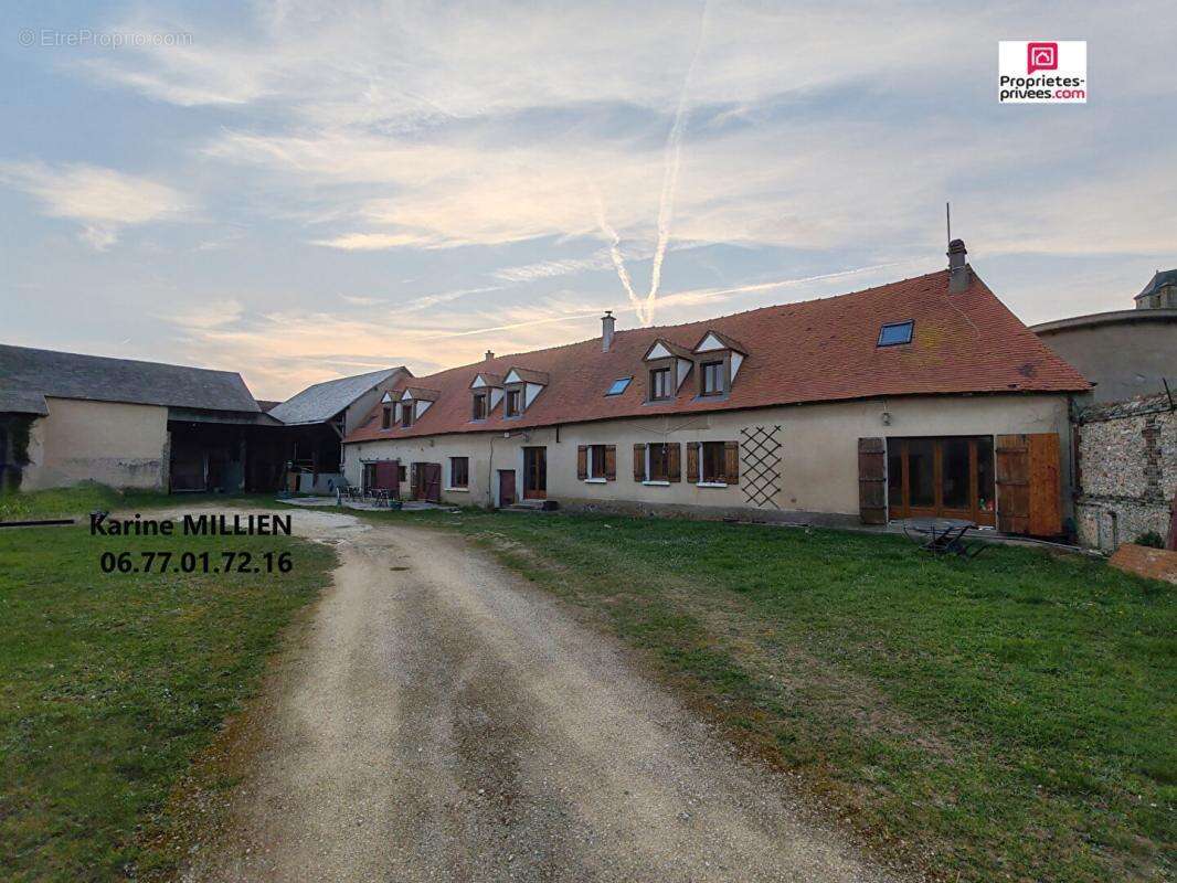 Maison à LE BOULLAY-MIVOYE