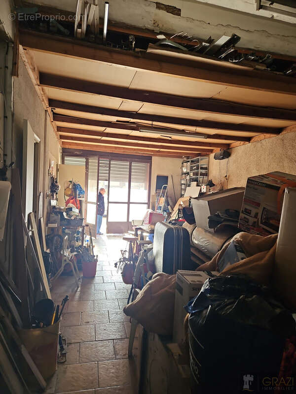 Parking à TOULON