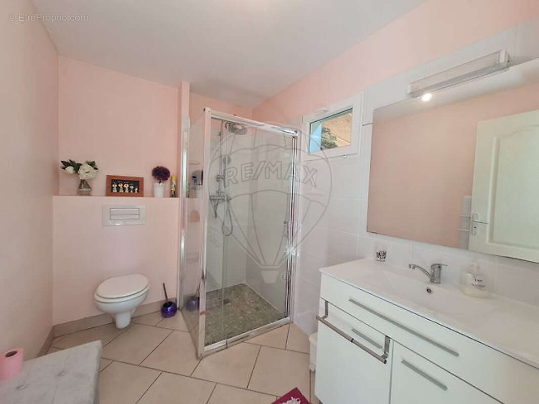 Maison à LA CHARITE-SUR-LOIRE