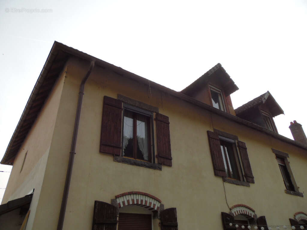 Appartement à SENONES