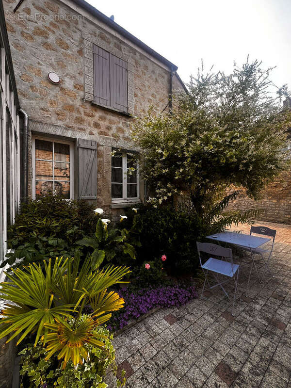 Maison à ORRY-LA-VILLE