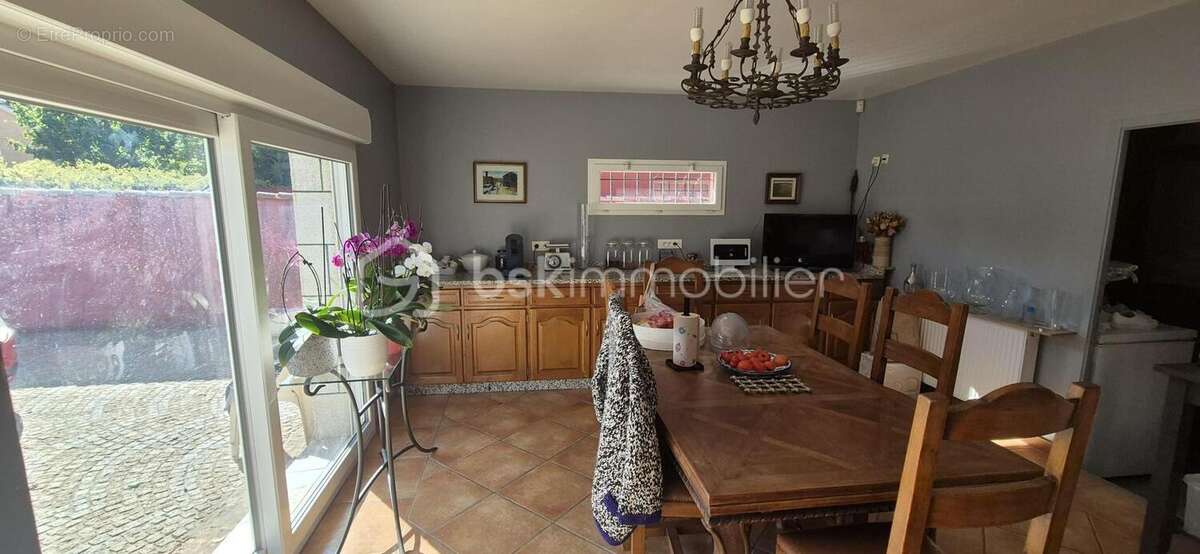 Coup de cœur familial - maison de charme 145 m² - 4 ch - jardin plat 667 m² - messimy-sur-saône - photo 10
