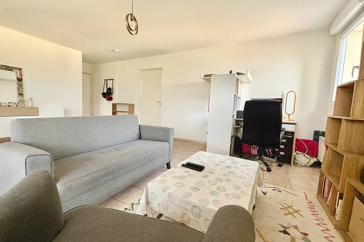 Appartement à POMPERTUZAT