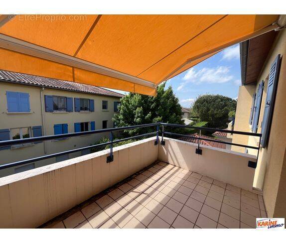 Appartement à SATHONAY-VILLAGE