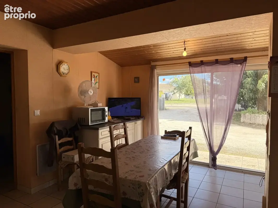 Maison 8 pièces 143 m² à vendre à Cravans (17260) - photo 5