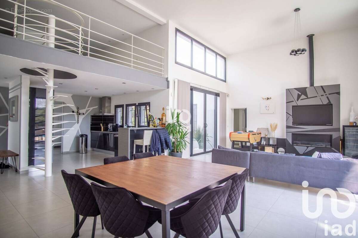 Photo 6 - Maison à PLAN-DE-LA-TOUR