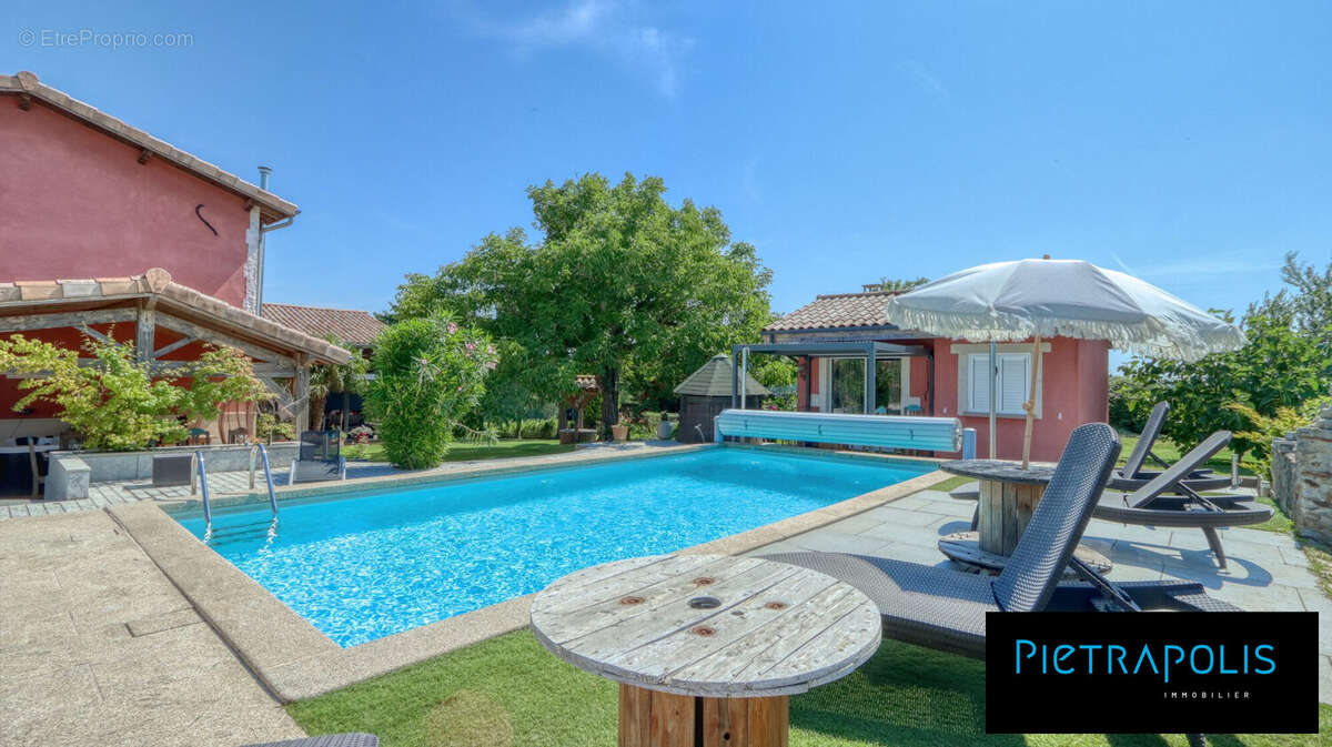 Maison à TUPIN-ET-SEMONS